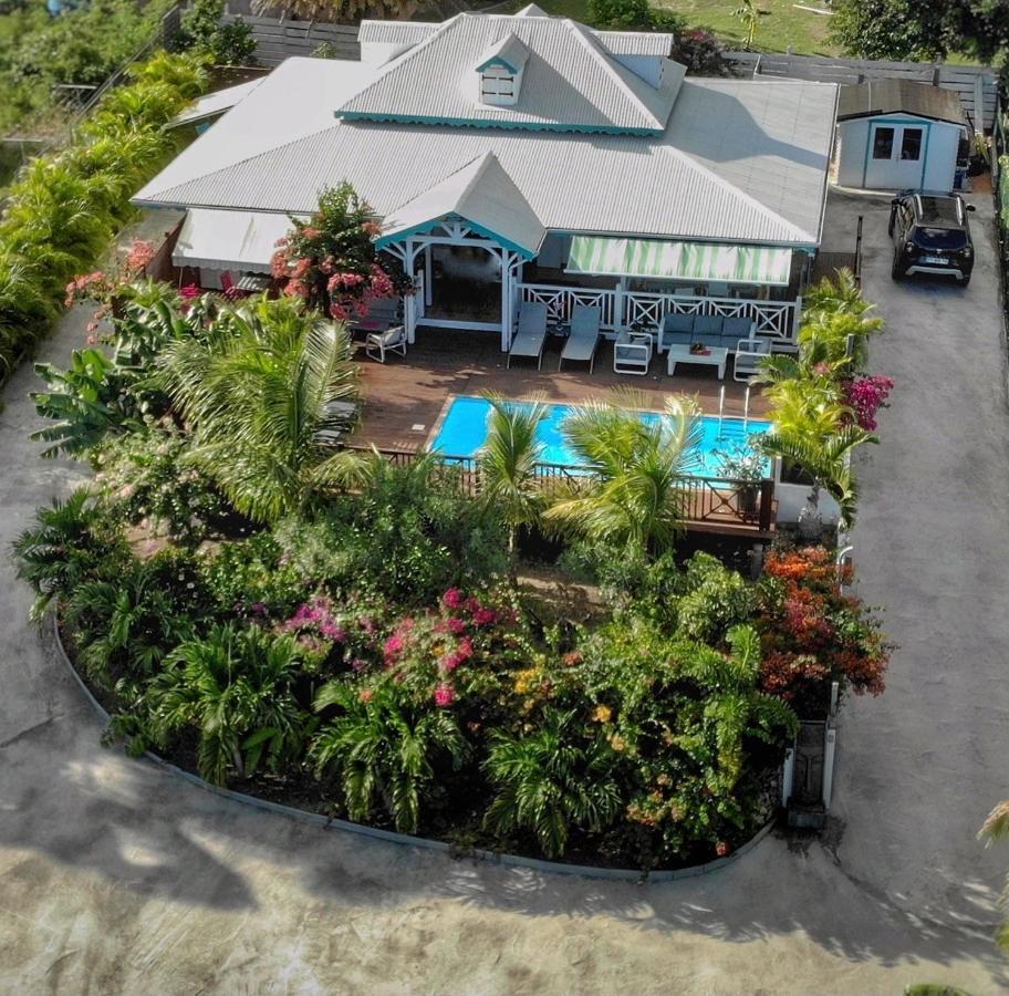 Desir Tropical Bed & Breakfast Сен Франсоа Екстериор снимка