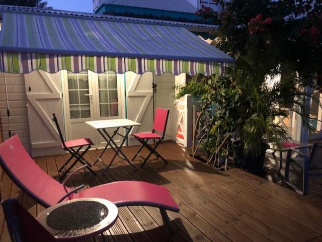 Desir Tropical Bed & Breakfast Сен Франсоа Екстериор снимка